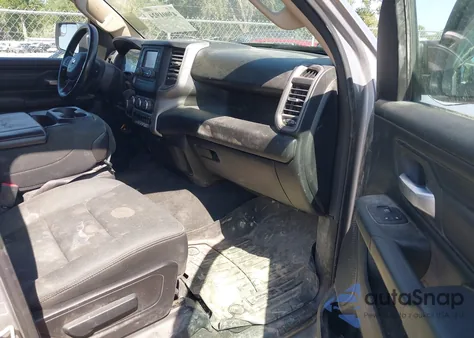 2020 Ram 1500 Tradesman 4X4 6'4 Box from USA, damaged, VIN 1C6RRFNGXLN356363